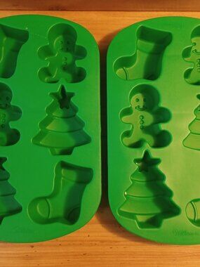 Wilton Silicone Baking Mold Christmas Tree,Ginger Breadman, Green Treat Set Of 2